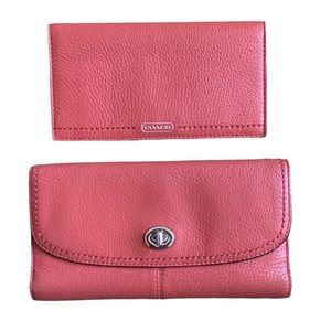 Coach Checkbook Wallet